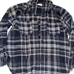Size M Black Plaid Shirt